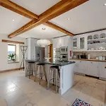Amazing Country Retreat, Hot Tub Prázdninový dům *