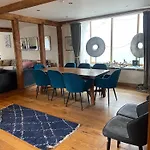 Дом отдыха Amazing Country Retreat, Hot Tub Харрогейт
