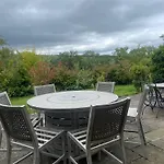 Amazing Country Retreat, Hot Tub Харрогейт