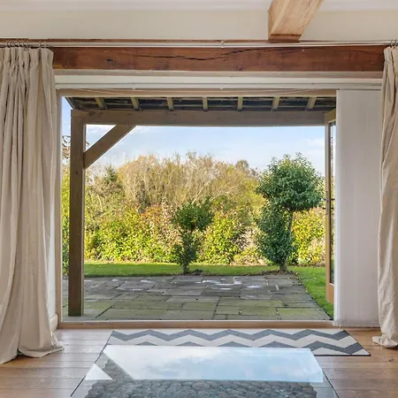 Amazing Country Retreat, Hot Tub Hébergement de vacances *