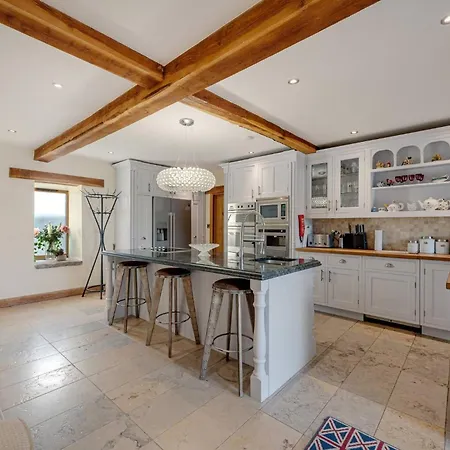 Amazing Country Retreat, Hot Tub Σπίτι διακοπών *