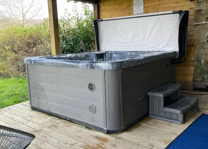 Amazing Country Retreat, Hot Tub Ferienhaus Harrogate